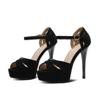 Black / 32