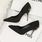 Black / 34