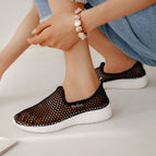 Black / 35