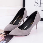 Gray / 34 / D