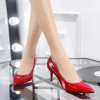 Red / 34 / C