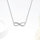 White Gold / Necklace